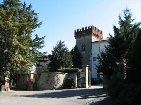 Restoration and reuse to museum of Masnago castle